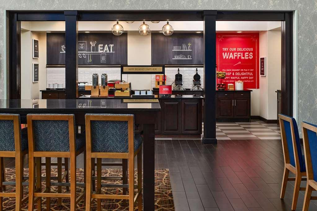 Hampton Inn & Suites Hershey Near The Park Hummelstown Restoran gambar